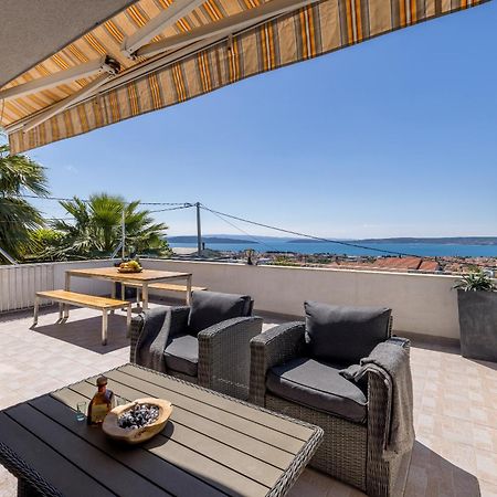 Sun Castle Holiday House Babic Kaštel Stari Exterior foto