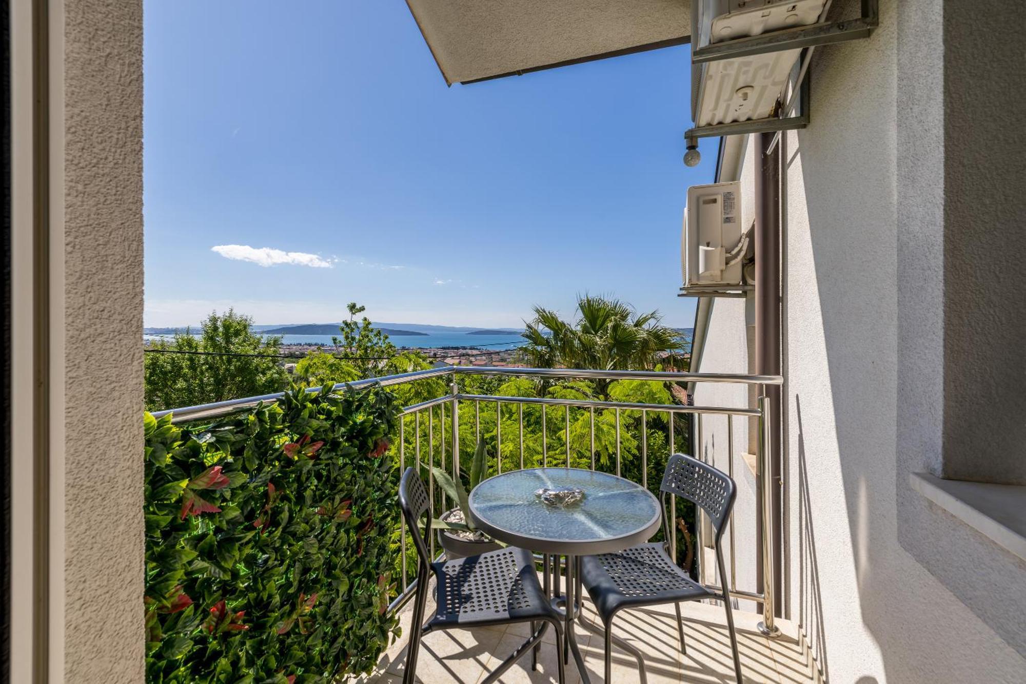 Sun Castle Holiday House Babic Kaštel Stari Exterior foto